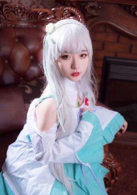 欧美少妇性xxx-清晰版有字幕完整版